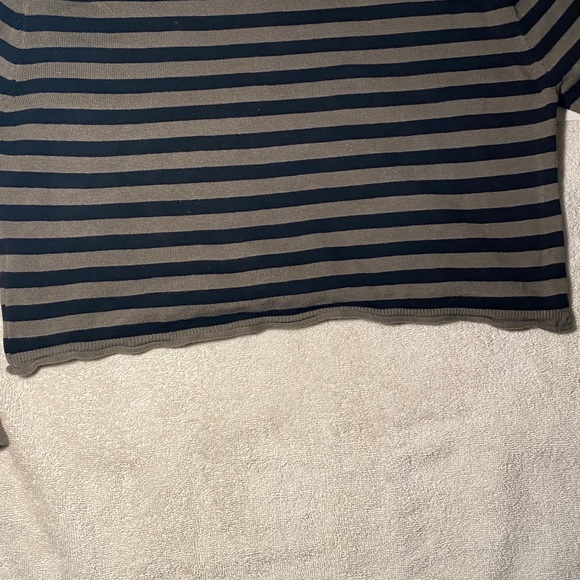 GARAGE Mock Neck Cropped LS Sweater - Picture 5 of 6